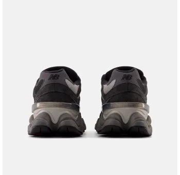 New Balance 9060 - Basket Lifestyle Alliant Design Rétro et Futuriste