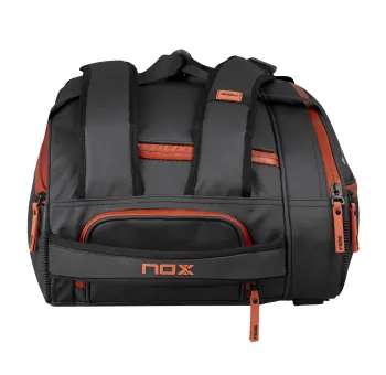 Sac de Padel NOX Luxury Open Series Noir/Rouge - Organisation et Protection Optimale pour votre Équipement