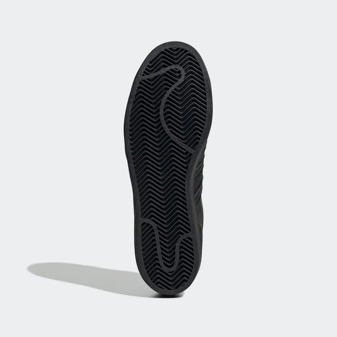 Adidas Superstar – L'icône intemporelle au style urbain