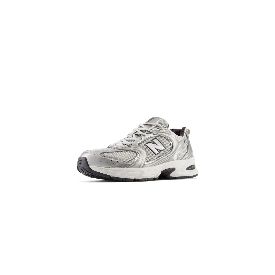 New Balance 530 – Le Rétro Running Incontournable