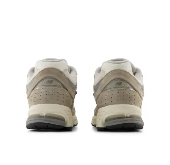 New Balance 2002R – Alliance de Vintage et Technologie