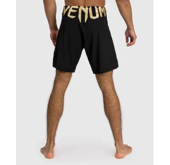 Venum LIGHT 5.0 Fightshorts - Black/Gold | Sportswear | Fight Gear