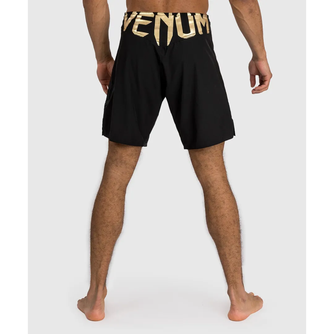 Venum LIGHT 5.0 Fightshorts - Black/Gold | Sportswear | Fight Gear