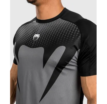 Venum ATTACK Dry Tech - Black | T-shirt de Sport Haute Performance