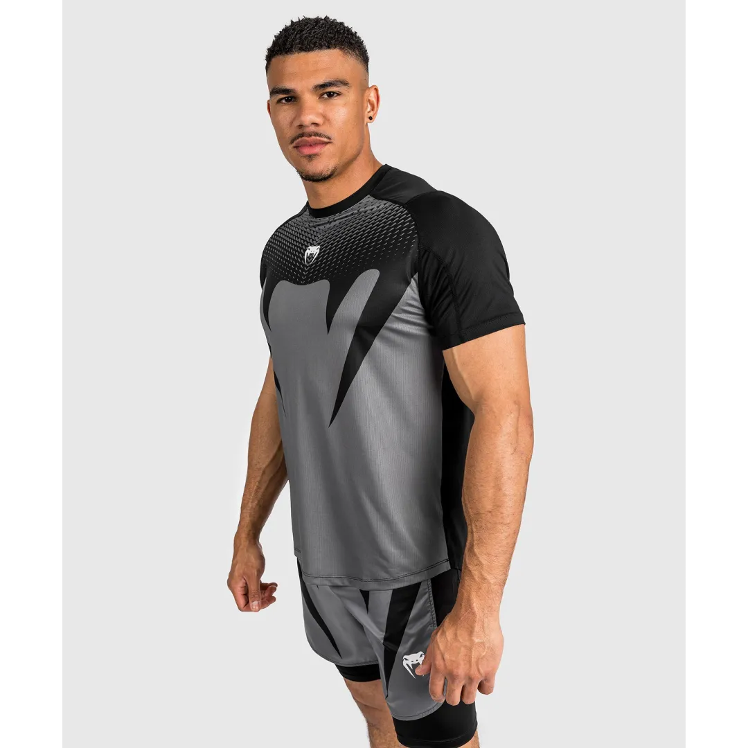 Venum ATTACK Dry Tech - Black | T-shirt de Sport Haute Performance
