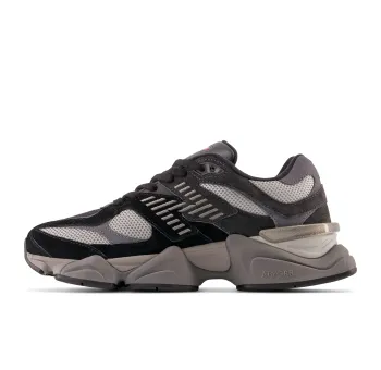 New Balance 9060 - Basket Lifestyle Alliant Design Rétro et Futuriste