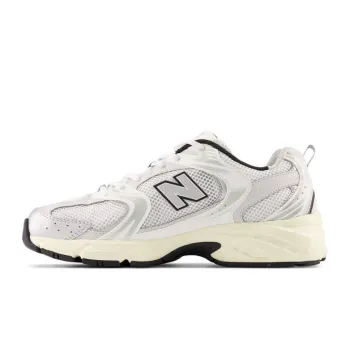 New Balance 530 – Blanc cassé & détails beiges